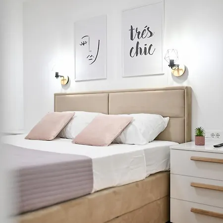 Lo-lo Appartement *