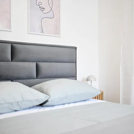 Lo-lo Appartement *