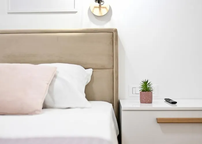 Lo-lo Апартаменты