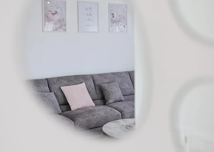 Апартаменты Lo-lo *